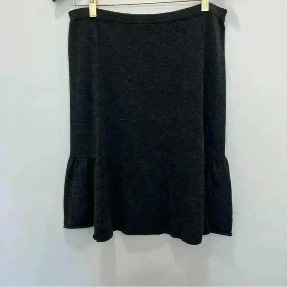 Eileen Fisher Skirt size M 100% MERINO WOOL - Picture 1 of 7